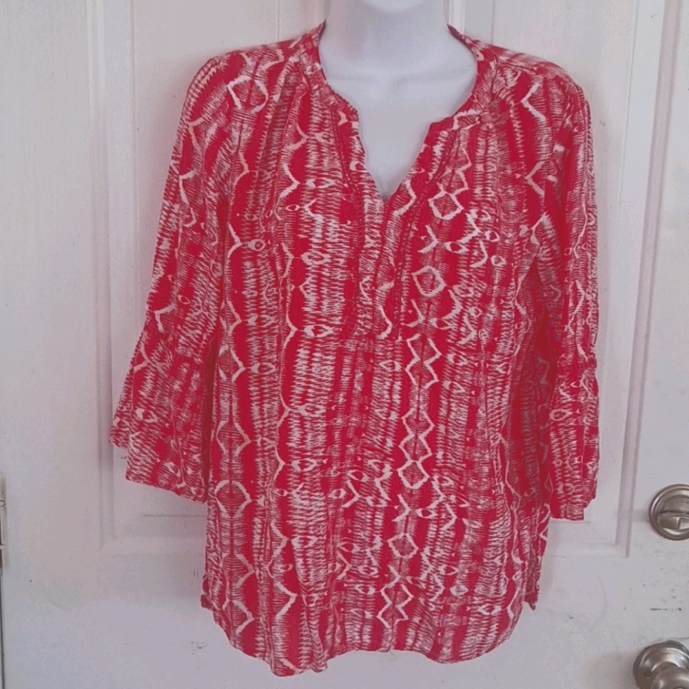 Pink and white bell sleeve Tunic top